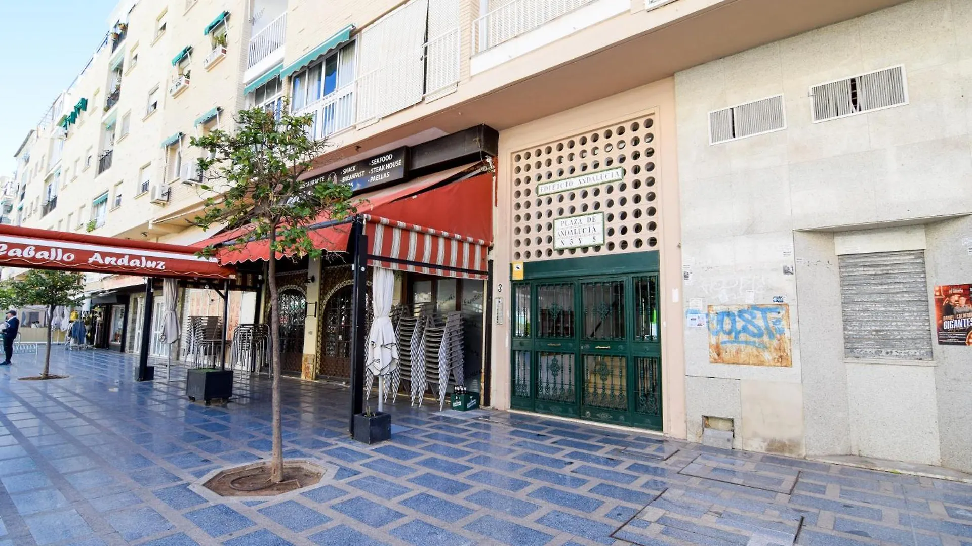 Torremolinos. Plaza De Andalucia Apartment  Torremolinos